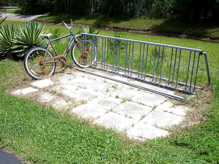 EDGEWOOD Bike Rack